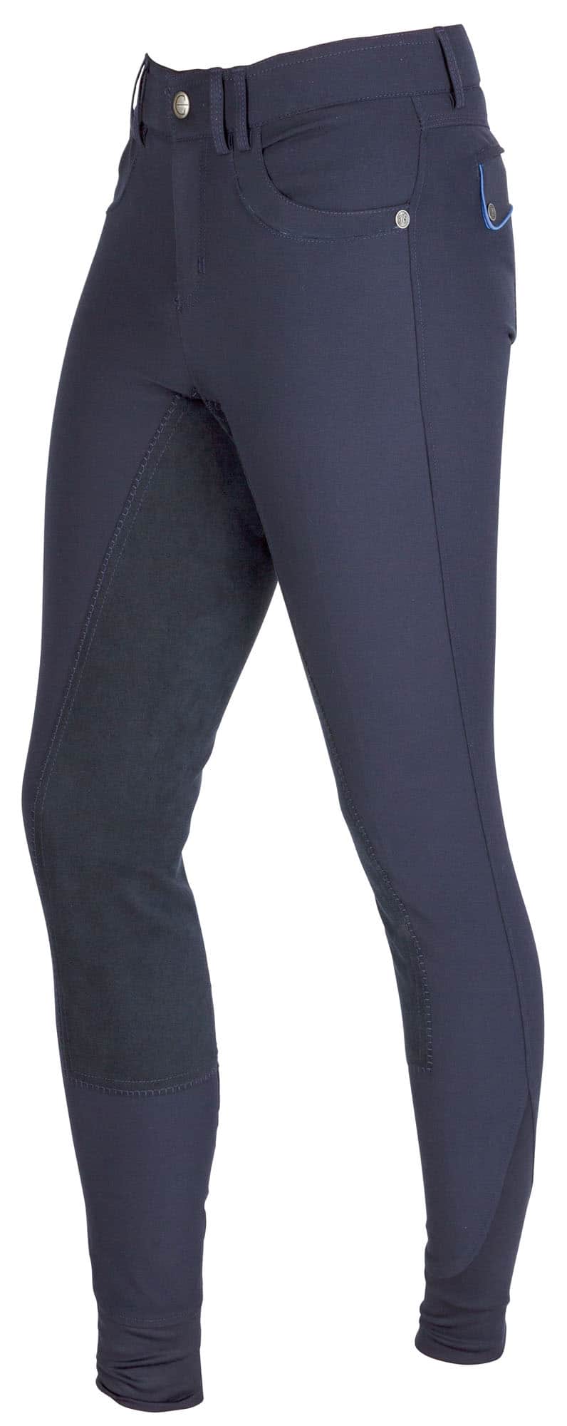 Twój Koń Bryczesy TECHNO Covalliero męskie Wyjątkowo atrakcyjne bryczesy z mikrowłókien i bawełny zapewniające perfekcyjny komfort noszenia. Kontrastowe szwy i wypustki umieszczone na kieszeniach na pośladkach nadają spodniom Techno wyjątkowy charakter. Naturalnie ten model spodni, jak to ma miejsce w przypadku wszystkich pełnowartościowych bryczesów, wyposażony jest w elastyczną tekstylną skórę obejmującą obszar całego obszycia. Nogawki zakończone materiałem „ElastoSoft” sprawiają, że spodnie leżą doskonale, bez uciążliwego ucisku. Pozostałe właściwości produktu: • całkowite obszycie • nogawki zakończone materiałem ElastoSoft • dwie wsuwane kieszenie z przodu • podkreślające kształt figury • elastyczne w 4 kierunkach • łatwa pielęgnacja i możliwość prania w pralce w temperaturze 30 °C Skład: Materiał: 68 % (Micro) poliester 22 % bawełna 10 % elastan Lej: 60 % poliamid 40 % poliuretan Zakończenie nogawki z materiału ElastoSoft: 100 % poliester
